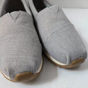 New TOMS Shoes